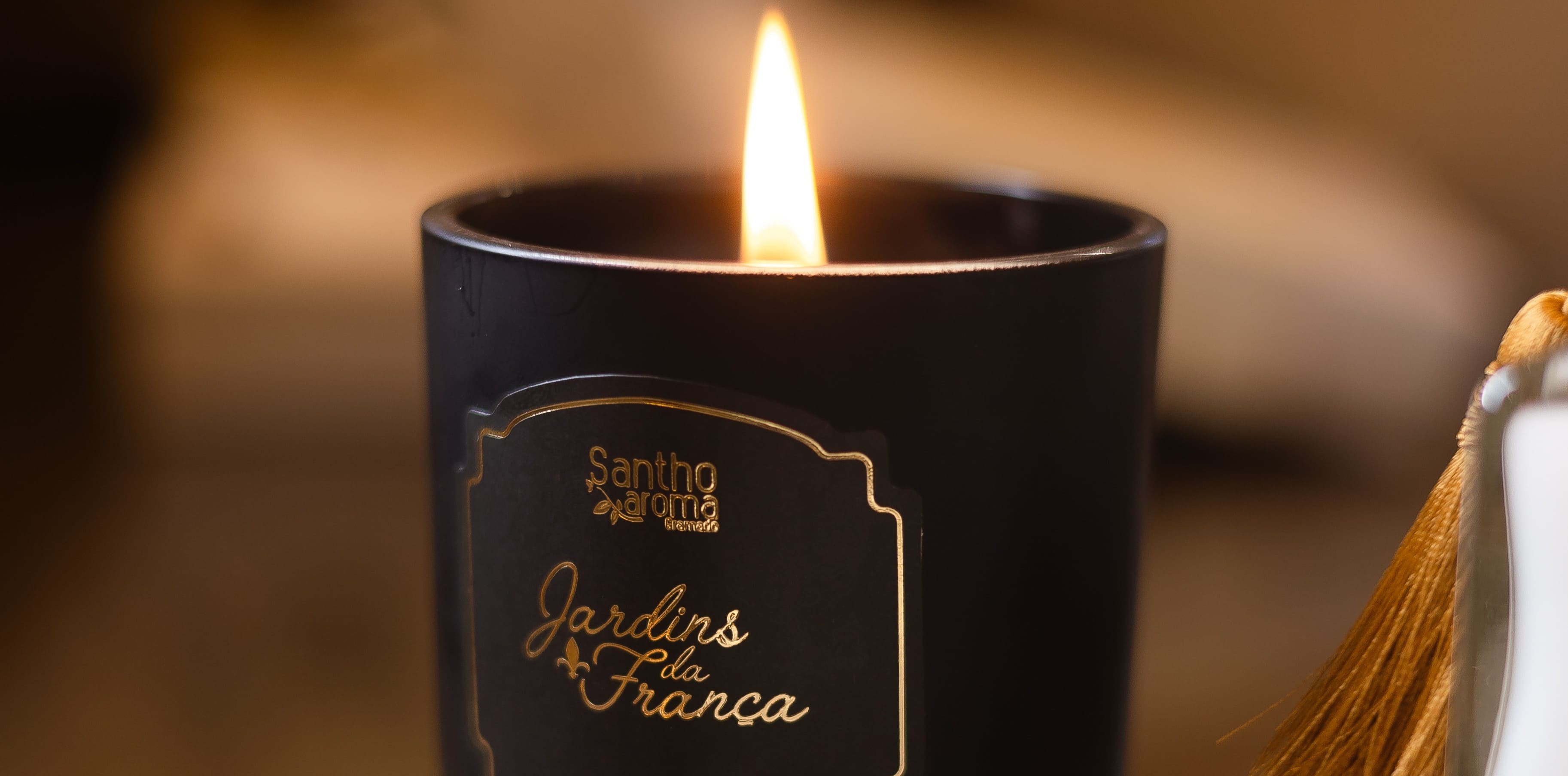 O Ritual do Perfume no Lar: como usar aromatizadores para transformar a rotina